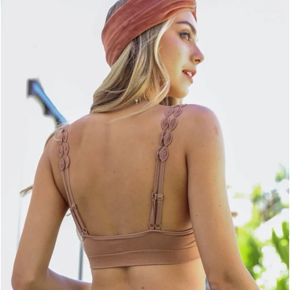 46. CLEARANCE! LAST 1! Tan Bralette Mocha Lace Appliqué Adjustable Boho Bohemian - Picture 2 of 4